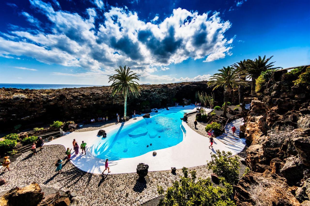 Vivienda Vacacional Buby Costa Teguise Exterior photo