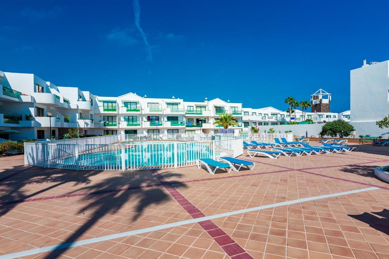 Vivienda Vacacional Buby Costa Teguise Exterior photo